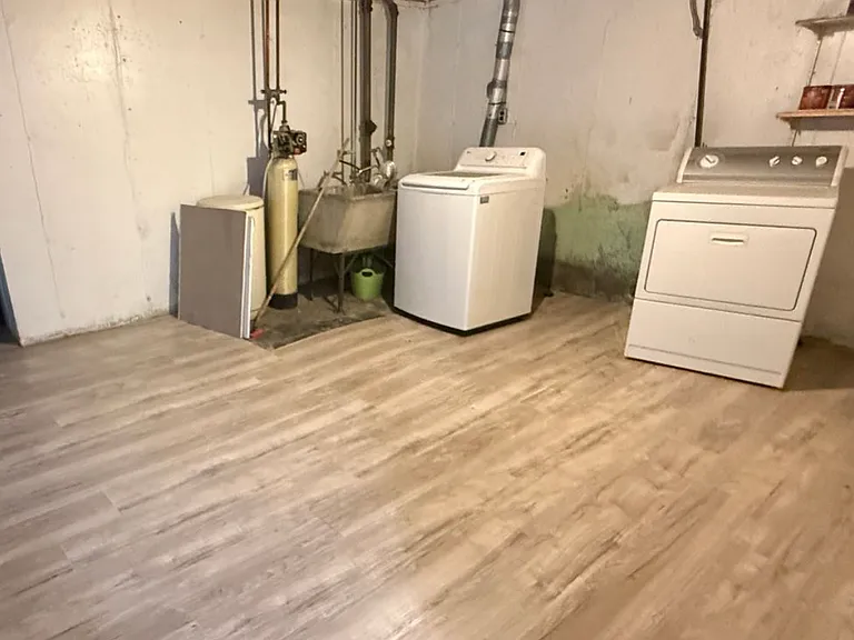 2404 Glenwood Ave — Photo 13