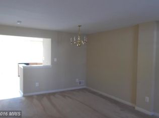 8868 Stable Forest Pl, Bristow, VA 20136