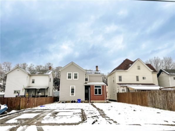 330 12th Ave, New Brighton, PA 15066