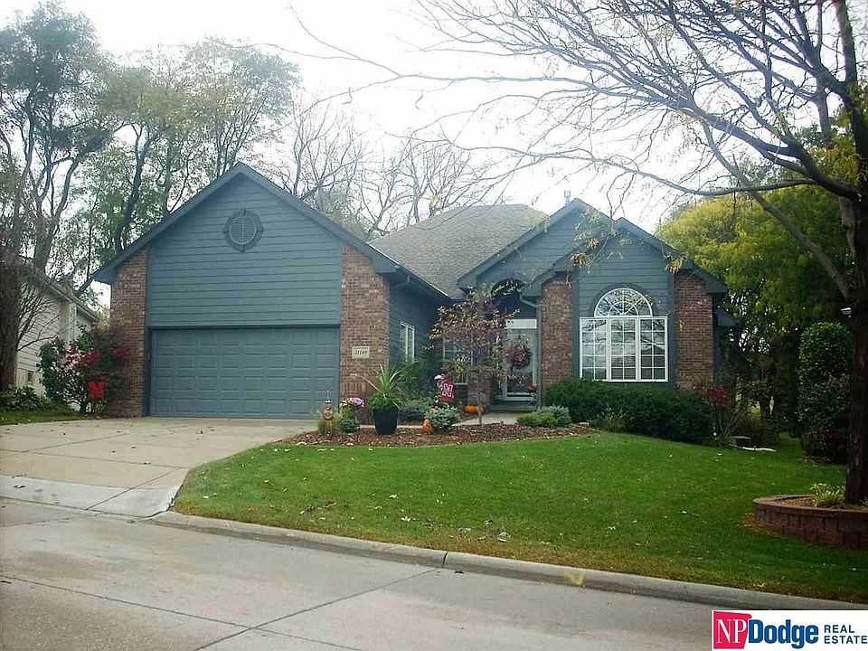 1st image of 21240 Arbor Ct