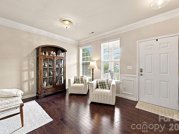 4th image of 1608 Palazzo Dr