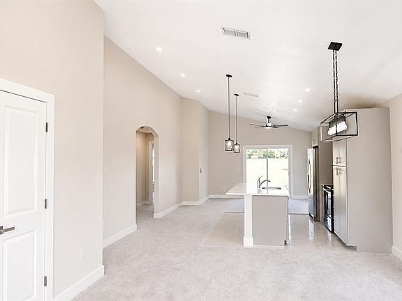 3rd image of 507 FINLEY AVENUE
