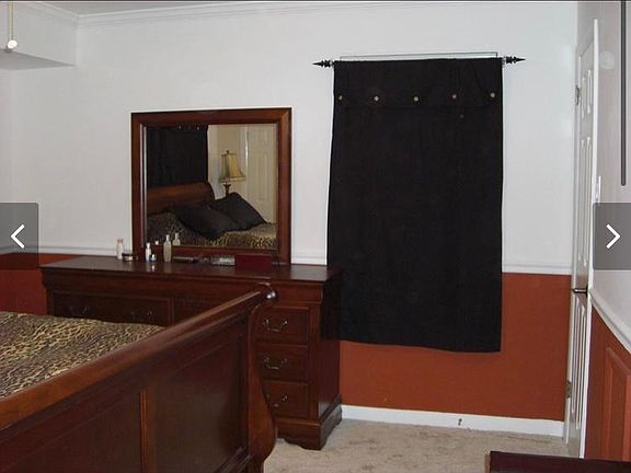 3rd image of 10500 Weymouth St APT 101