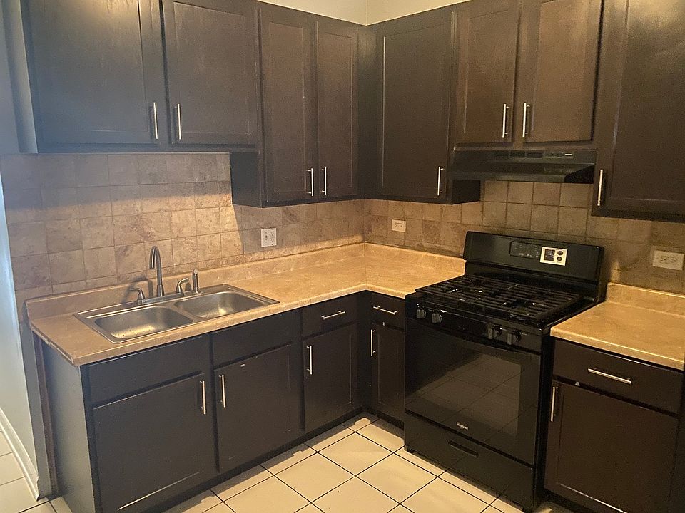 1st image of 6946 S Eberhart Ave #2