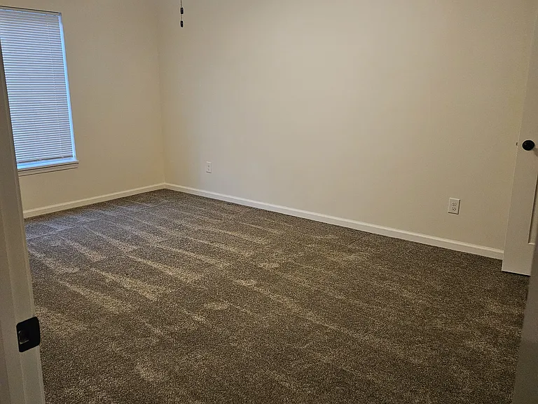 220 S 7th St #3 — Photo 15