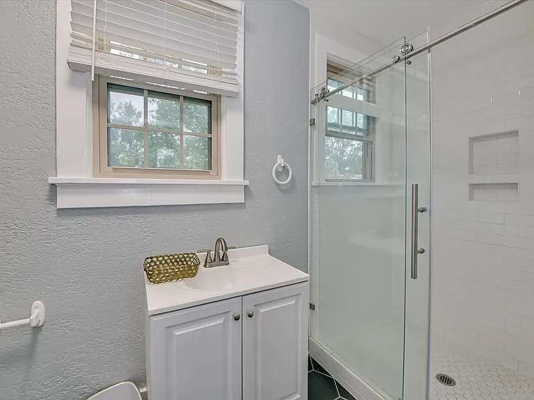 1729 Verdery St — Photo 15