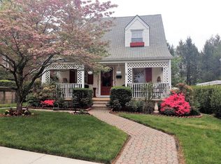 8 Athenia Ave, Clifton, NJ 07013