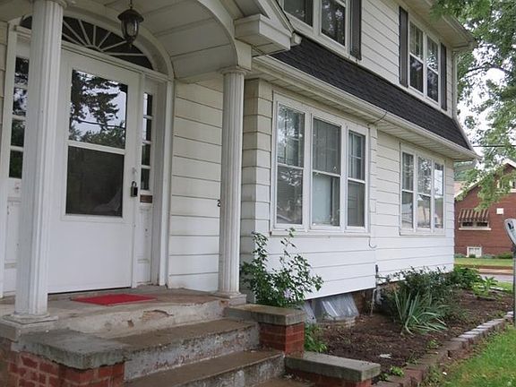 5th image of 2021 W Callender Ave