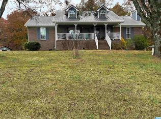 1114 Blackjack Rd, Trussville, AL 35173