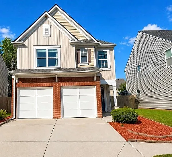 1831 Durwood Ln — Photo 1