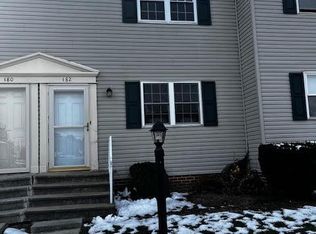 182 Center St, Hanover, PA 17331