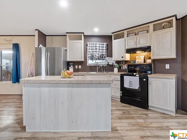 375 Duchess Pass, Kyle, TX 78640