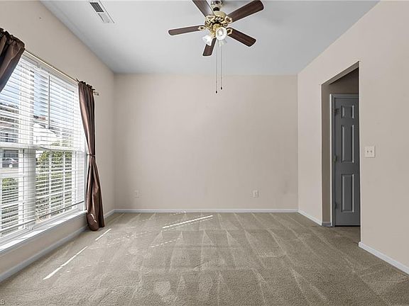 3rd image of 3610 Peterford Dr