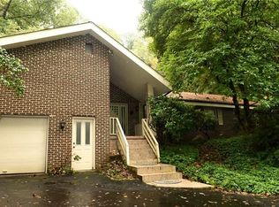 4712 S Woodland Cir, Gibsonia, PA 15044