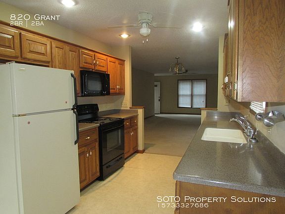 5th image of 820 & 822 Grant St