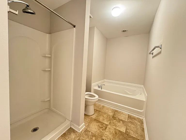 205 Laramie Cir NW — Photo 16