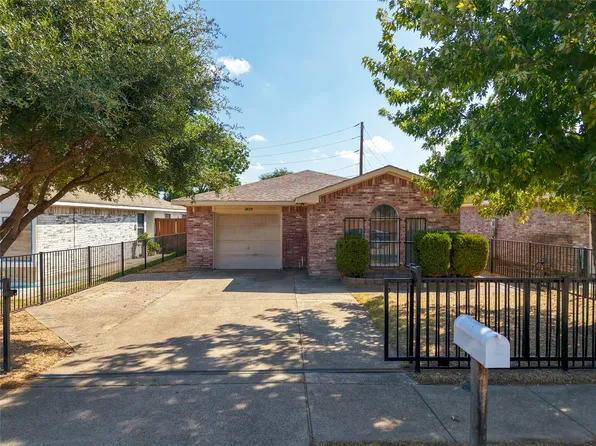 2428 Summit Ln, Dallas, TX 75227