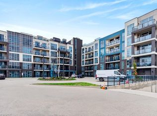 Aqua Blu, Grimsby, ON L3M 0G7