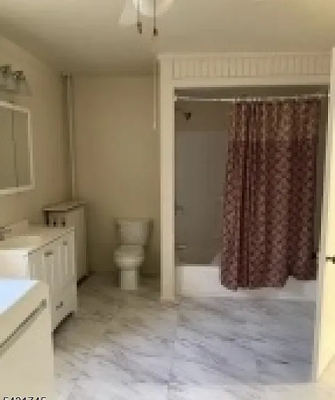 325 Greenwich St — Photo 7