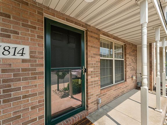 2nd image of 1814 Dogwood Ct