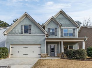 523 Cherry Creek Dr, Loganville, GA 30052