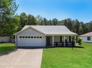 2106 Cherry Creek Cir, Bryant, AR 72022