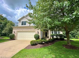 11671 Greystone Point, Strongsville, OH 44149