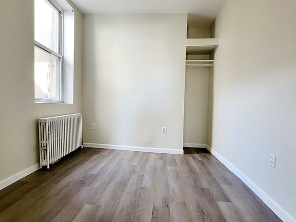 3rd image of 6052 Tyler Pl APT 16