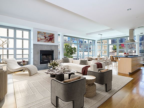 3rd image of 500 W 53rd St APT 6A