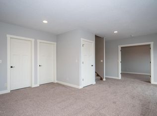 1401 Echo Ridge St SW, Rochester, MN 55902