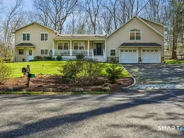 16 Eastwood Road, Norwalk, CT 06851