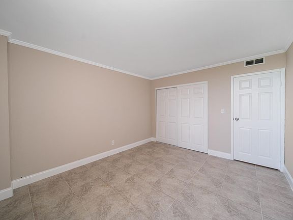 5th image of 2715 Tigertail Ave Ph 6