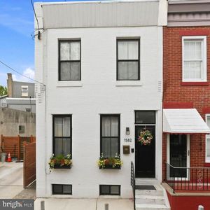 1582 E Hewson St, Philadelphia, PA, 19125