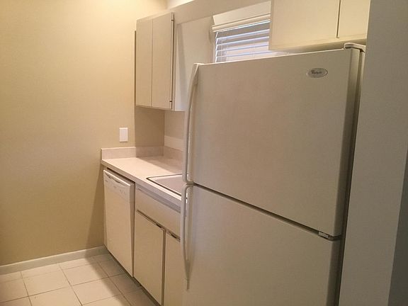 5th image of 11441 NW 39th Ct APT 119