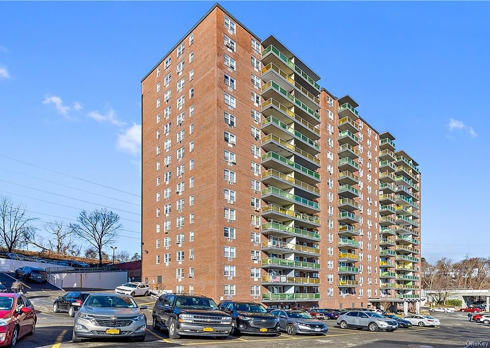 1st image of 1853 Central Park Ave APT 15A