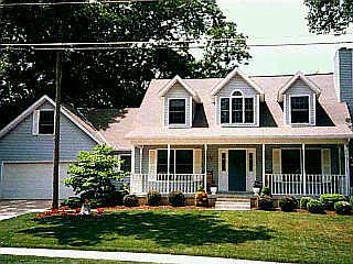 1st image of 18 Jeffrey Dr