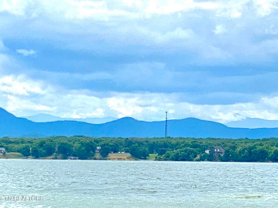 2nd image of Tyler Ct