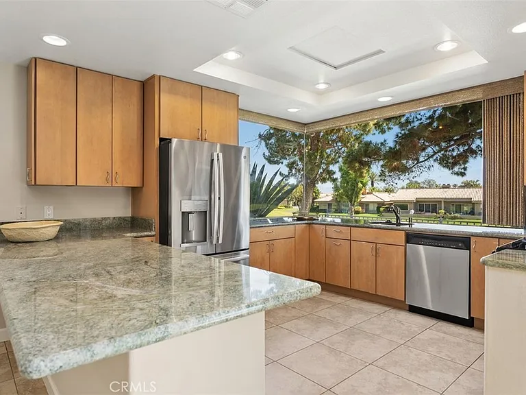 51 Pebble Beach Dr — Photo 1