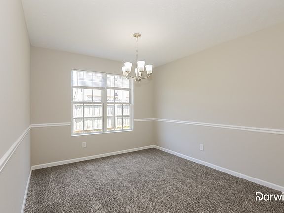 5th image of 1450 Lafayette Sq