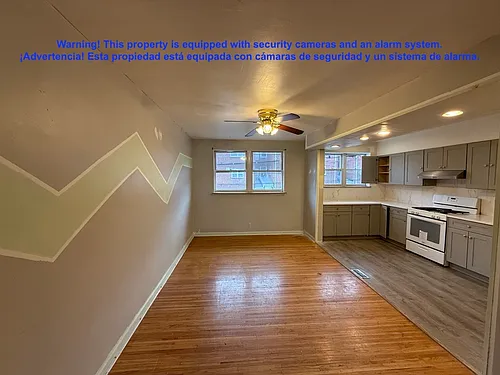 1529 Elbridge St Photo 1
