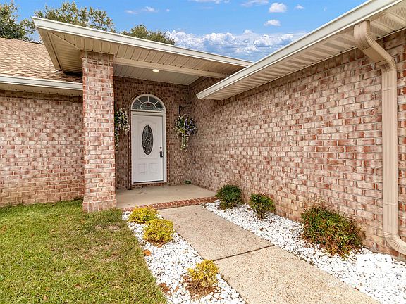 5th image of 15341 Paddington Dr