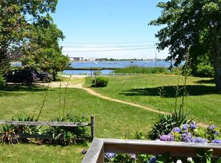 175 Lagoon Pond Rd, Tisbury, MA 02568