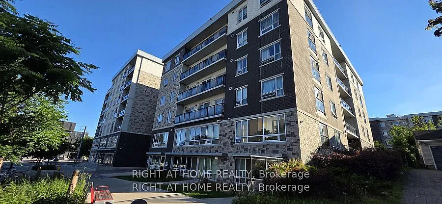 2 bed, $2,000 — Photo 2