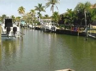 2039 Snook Dr, Naples, FL 34102