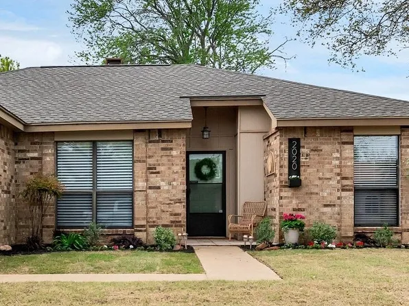 2020 Cedar Grove Ln, Bedford, TX 76021
