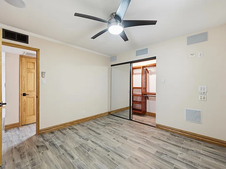 8030 E Oak St — Photo 10