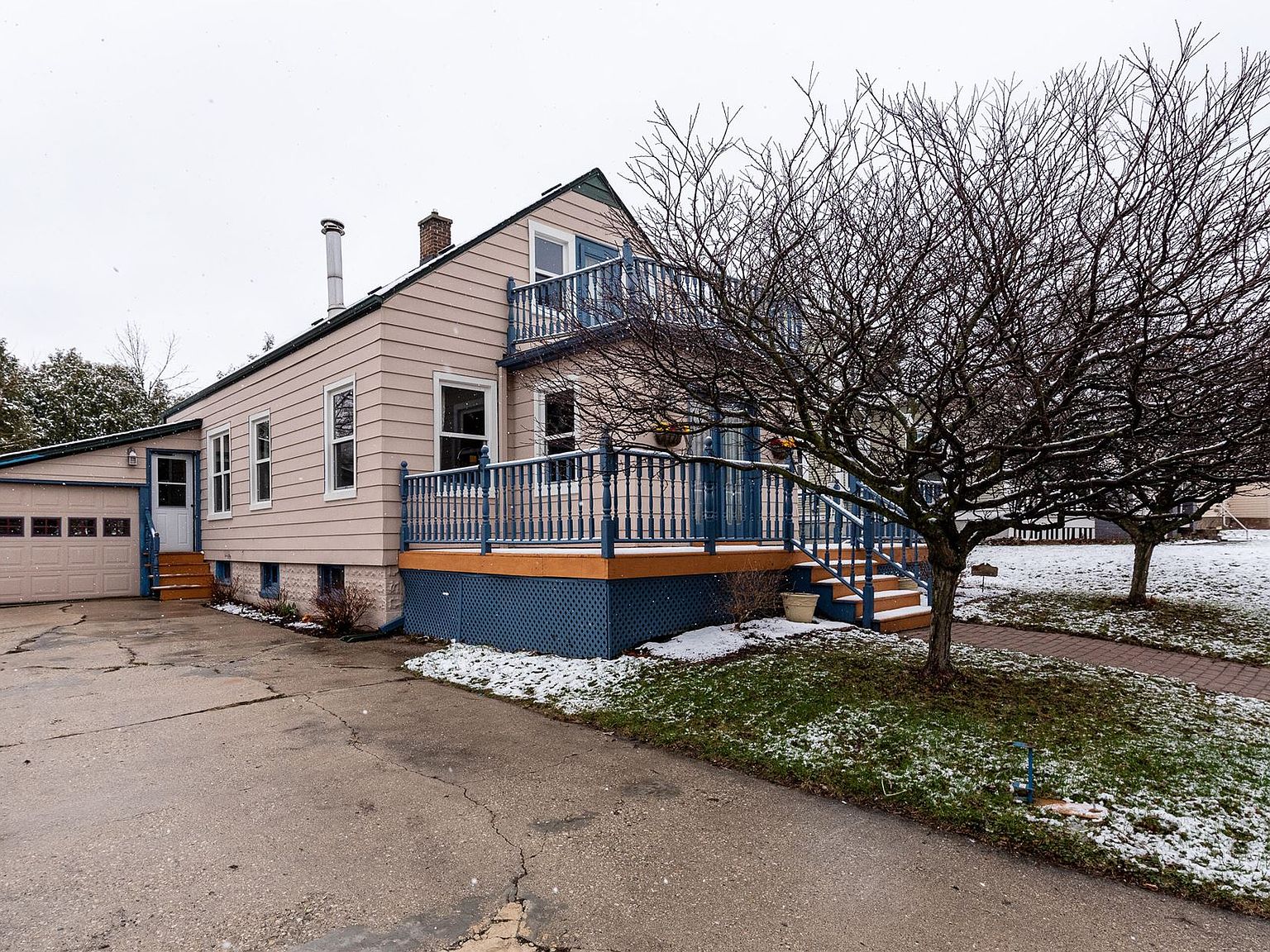 113 S Milwaukee St, Fredonia, WI 53021 Zillow