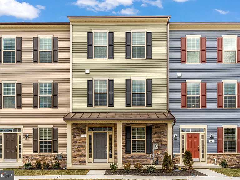 2915 Osprey Way — Photo 1