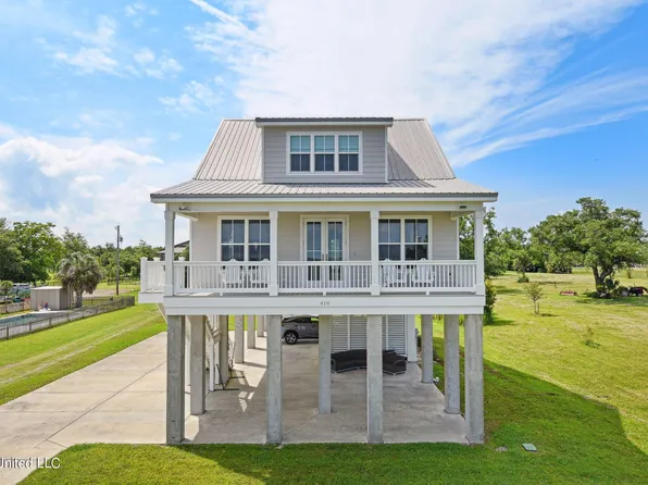 410 S Beach Blvd, Waveland, MS 39576