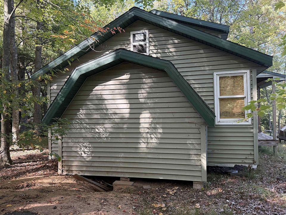 7th image of N7108 W Lake Crest Dr